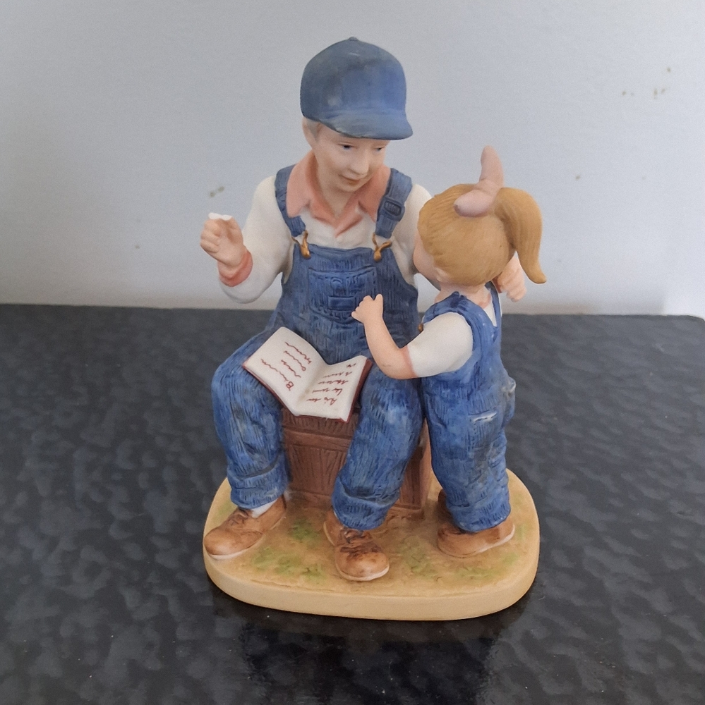Figurine
